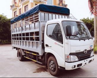 Xe tải Isuzu QKR 230  125 tấn thùng kín  Liên hệ 0966667534